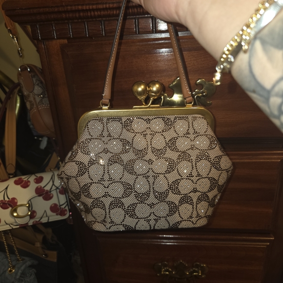 Coach Tan and Gold Hexagonal Clutch - Picture 3 of 4